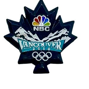 VANCOUVER OLYMPICS NBC MEDIA PRESIDENTS PIN MAPLE LEAF RARE NEW